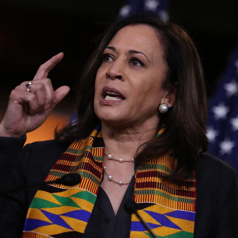 California Senator Kamala Harris joined fellow Democrats from the House and Senate in Washington on June 8 to introduce new legislation to end excessive use of force by police and make it easier to identify, track, and prosecute police misconduct.CHIP SOMODEVILLA/GETTY IMAGES/FILE